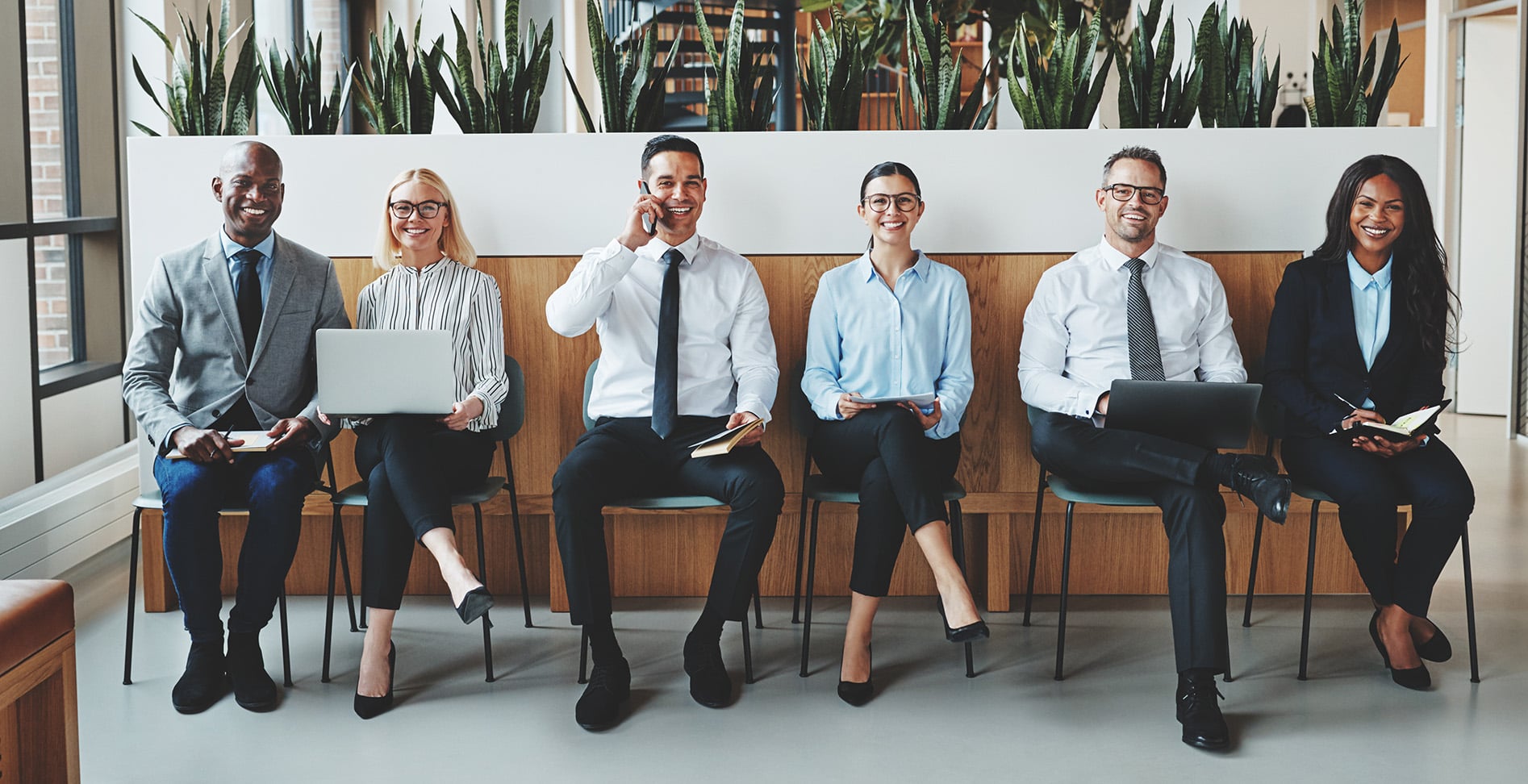 The Growth Agency - A Hubspot Agency Banner 1894x972px Image